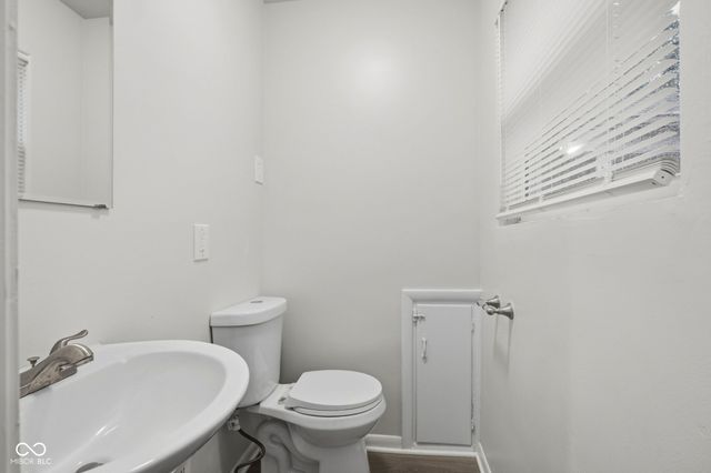 6808 Madison Avenue, Indianapolis, IN 46227