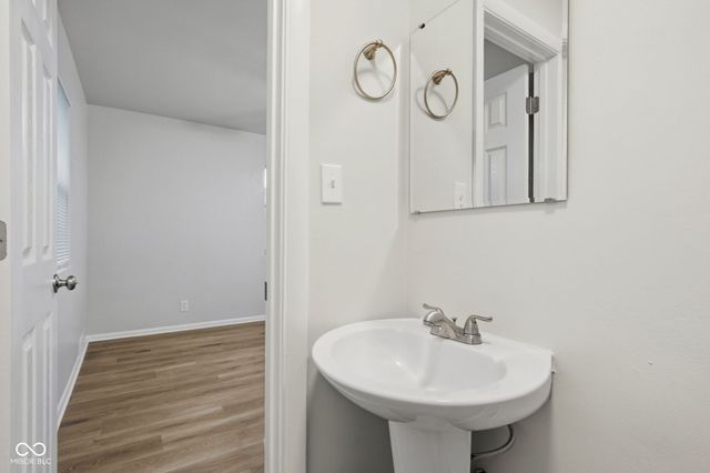 6808 Madison Avenue, Indianapolis, IN 46227