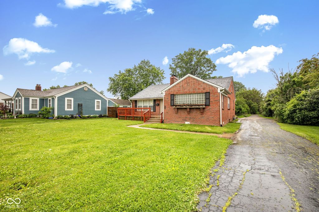 6808 Madison Avenue, Indianapolis, IN 46227
