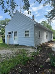 218 Hughes Avenue, Lockport, IL 60441