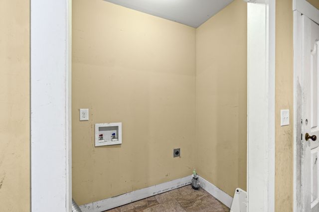 251 Oak Dr, Smithville, TN 37166