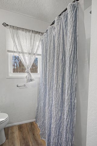 127 Rockhouse Rd, Hohenwald, TN 38462