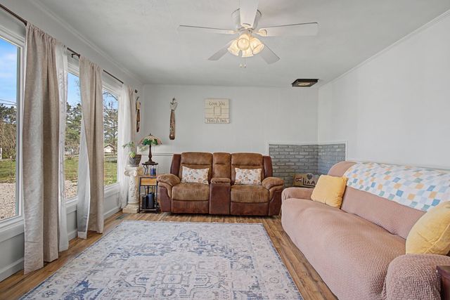 127 Rockhouse Rd, Hohenwald, TN 38462