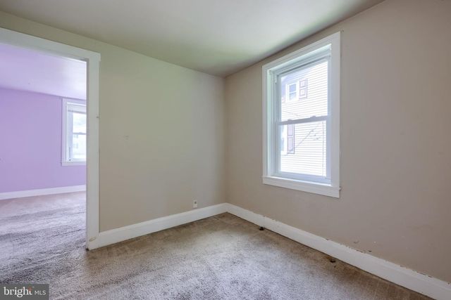 121 W PENN AVE, Wernersville, PA 19565