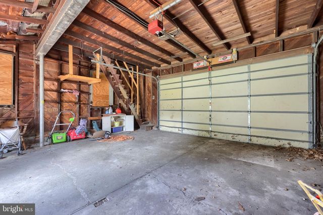 121 W PENN AVE, Wernersville, PA 19565