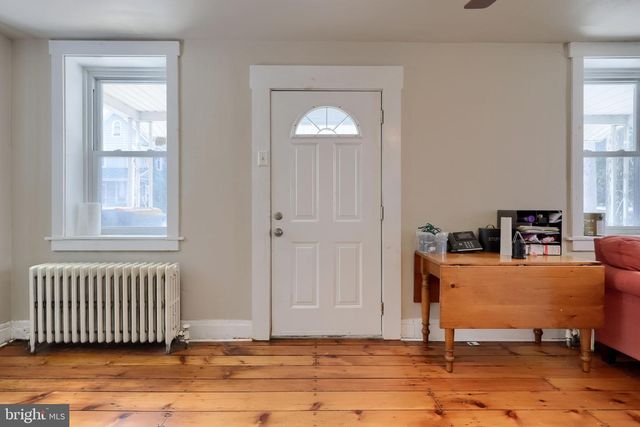 121 W PENN AVE, Wernersville, PA 19565