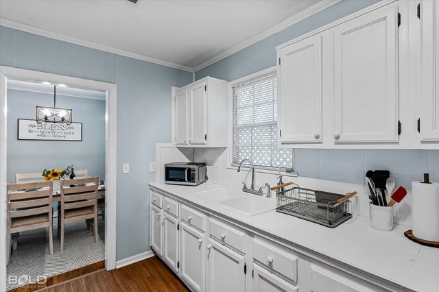 3862 Greenway Place, Shreveport, LA 71105