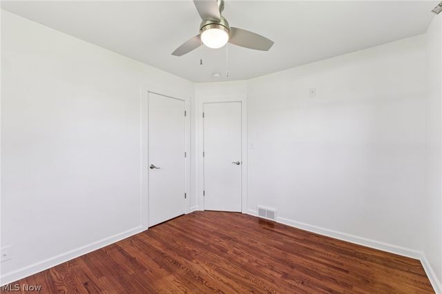 379 N Aurora Road, Aurora, OH 44202