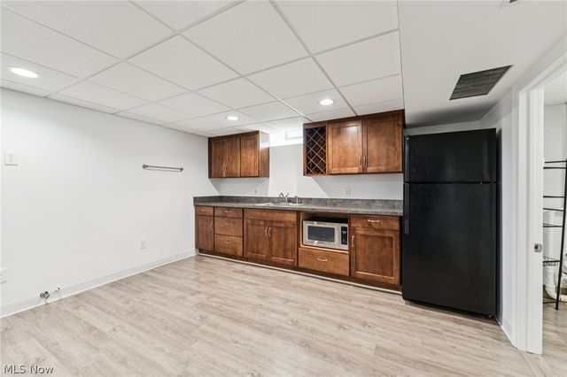 379 N Aurora Road, Aurora, OH 44202