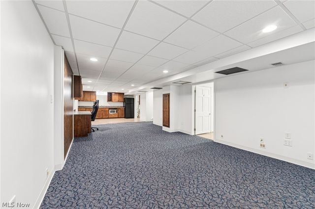 379 N Aurora Road, Aurora, OH 44202