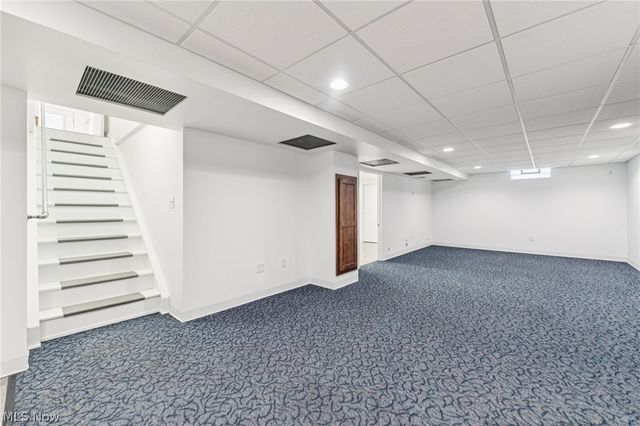 379 N Aurora Road, Aurora, OH 44202