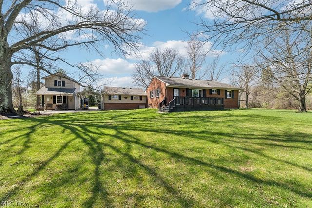 379 N Aurora Road, Aurora, OH 44202