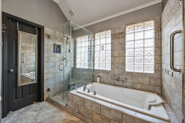 6806 Thornbird Lane, Arlington, TX 76001