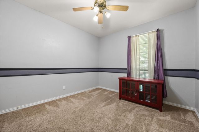 6806 Thornbird Lane, Arlington, TX 76001