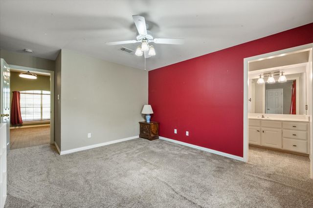 6806 Thornbird Lane, Arlington, TX 76001