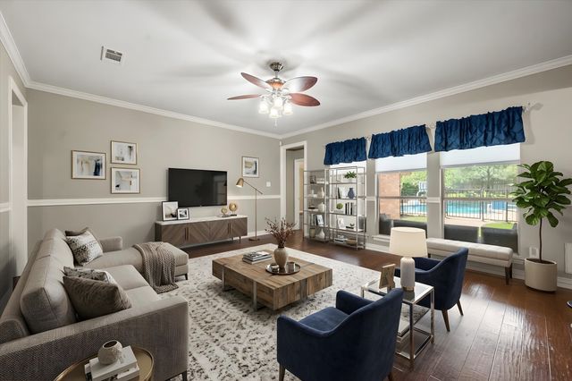 6806 Thornbird Lane, Arlington, TX 76001