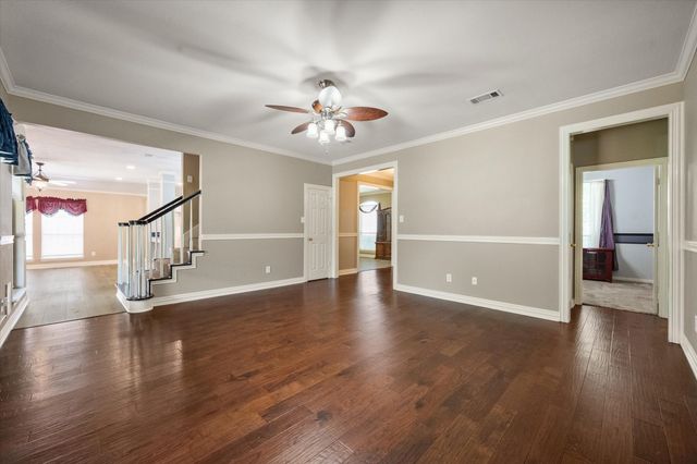 6806 Thornbird Lane, Arlington, TX 76001