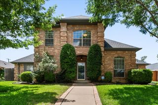 6806 Thornbird Lane, Arlington, TX 76001