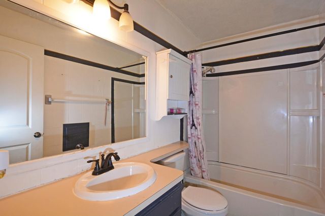 323 Morningside Circle, Saint Paul, MN 55119