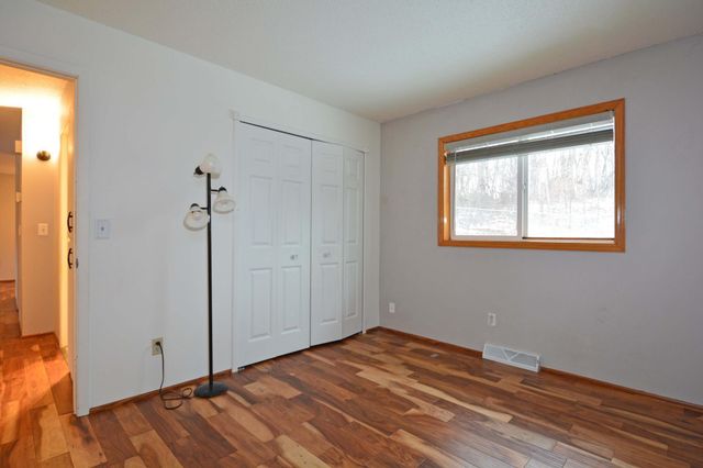 323 Morningside Circle, Saint Paul, MN 55119