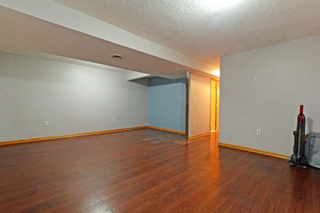 323 Morningside Circle, Saint Paul, MN 55119