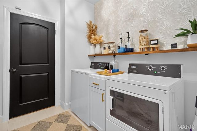 355 Countryshire Drive, Lake St Louis, MO 63367