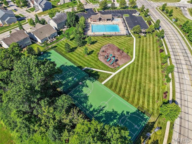 355 Countryshire Drive, Lake St Louis, MO 63367