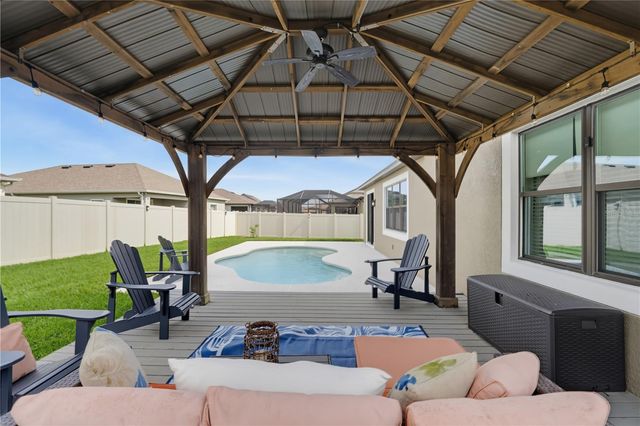 7903 LAGO MIST WAY, Wesley Chapel, FL 33545