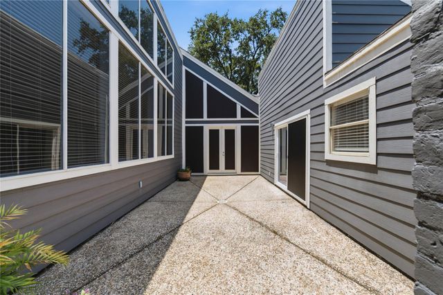 703 Queensmill Court, Houston, TX 77079
