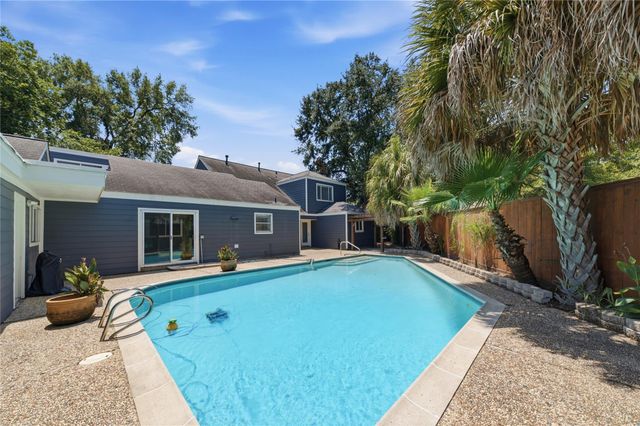 703 Queensmill Court, Houston, TX 77079