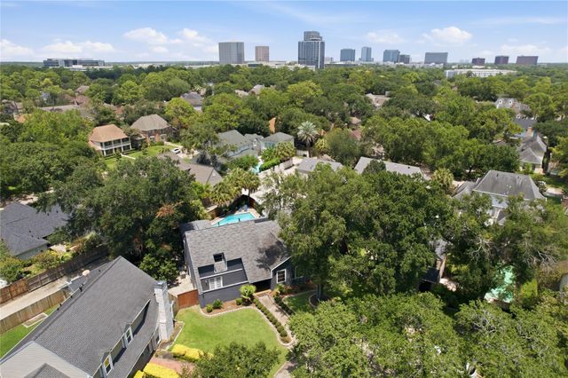 703 Queensmill Court, Houston, TX 77079