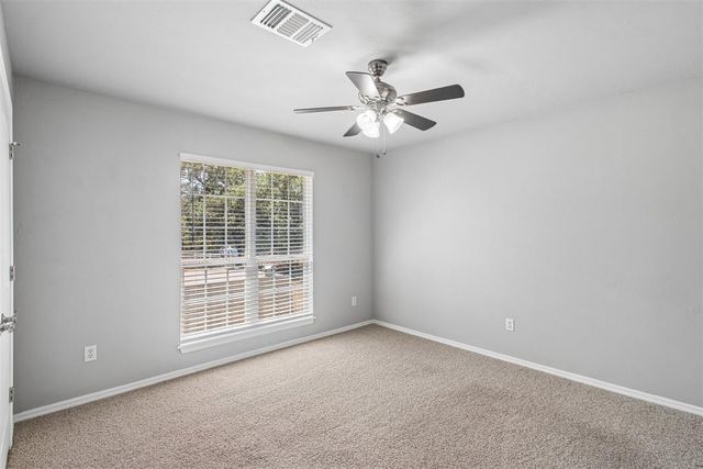 17250 Cottonwood Court, Newalla, OK 74857