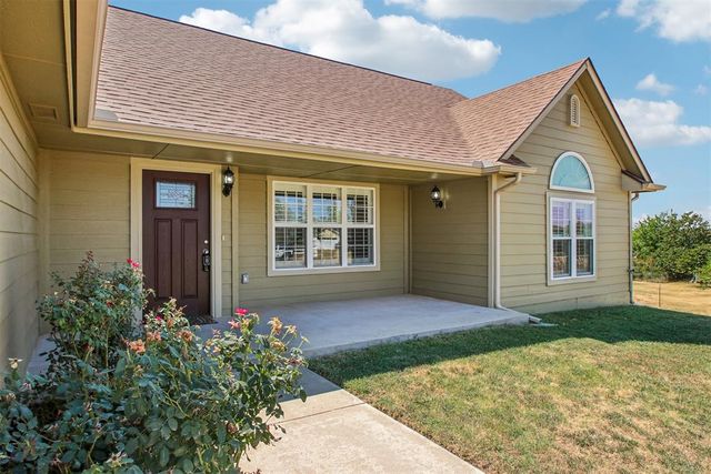 17250 Cottonwood Court, Newalla, OK 74857