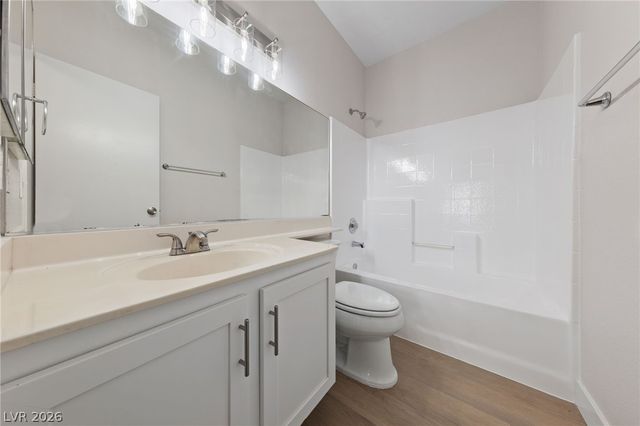 6704 Indian Chief Drive 101, Las Vegas, NV 89130