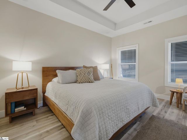 255 R C Thompson Road, Chesnee, SC 29323