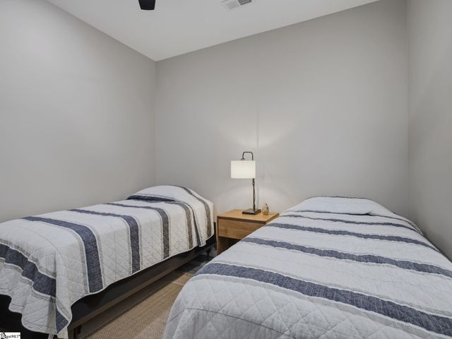 255 R C Thompson Road, Chesnee, SC 29323