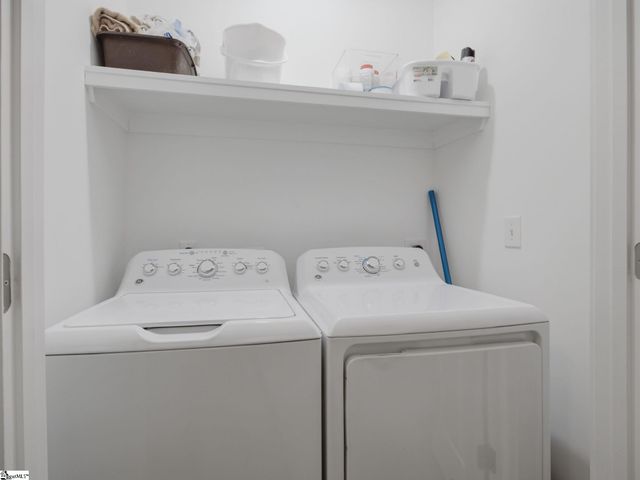 255 R C Thompson Road, Chesnee, SC 29323