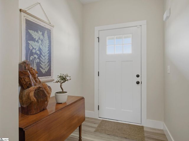 255 R C Thompson Road, Chesnee, SC 29323