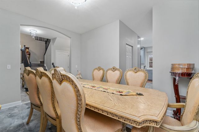 244 Stonegate Road, Bolingbrook, IL 60440