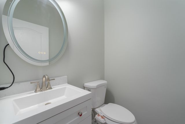 244 Stonegate Road, Bolingbrook, IL 60440