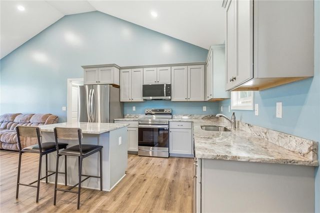 745 Dave Nix Road, Seneca, SC 29678