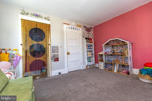 21 FRANKLIN ST, Highspire, PA 17034