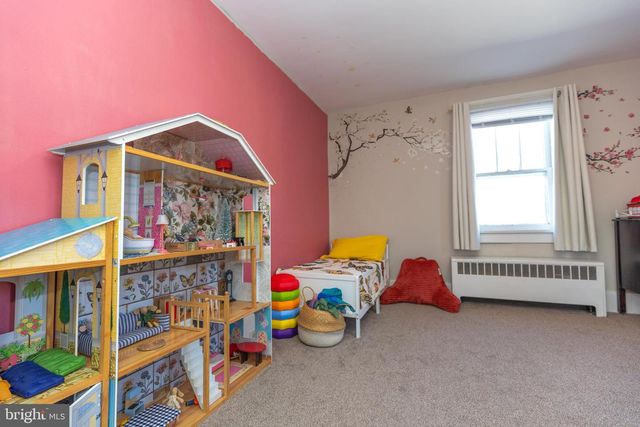 21 FRANKLIN ST, Highspire, PA 17034