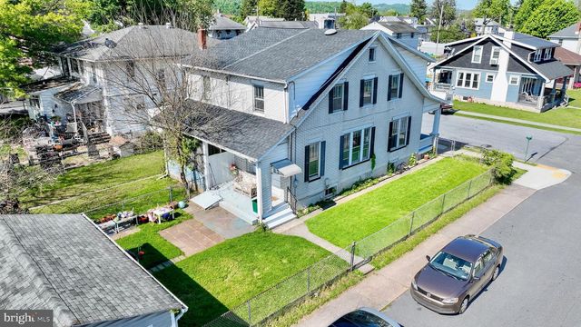 21 FRANKLIN ST, Highspire, PA 17034