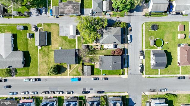 21 FRANKLIN ST, Highspire, PA 17034