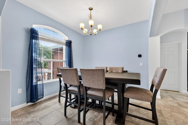 509 Easton Forest Circle SE, Palm Bay, FL 32909