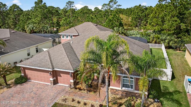 509 Easton Forest Circle SE, Palm Bay, FL 32909