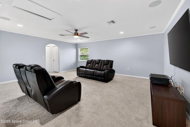 509 Easton Forest Circle SE, Palm Bay, FL 32909