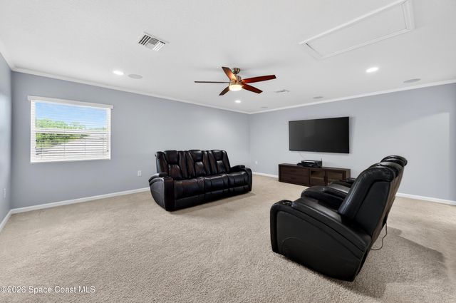 509 Easton Forest Circle SE, Palm Bay, FL 32909