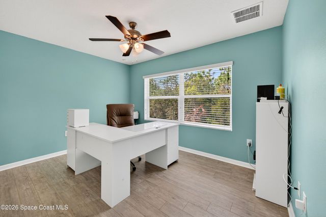 509 Easton Forest Circle SE, Palm Bay, FL 32909